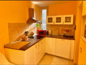Piazza Napoleone Sweet apartment